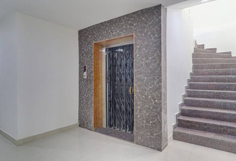 هتل Treebo Destination Inn