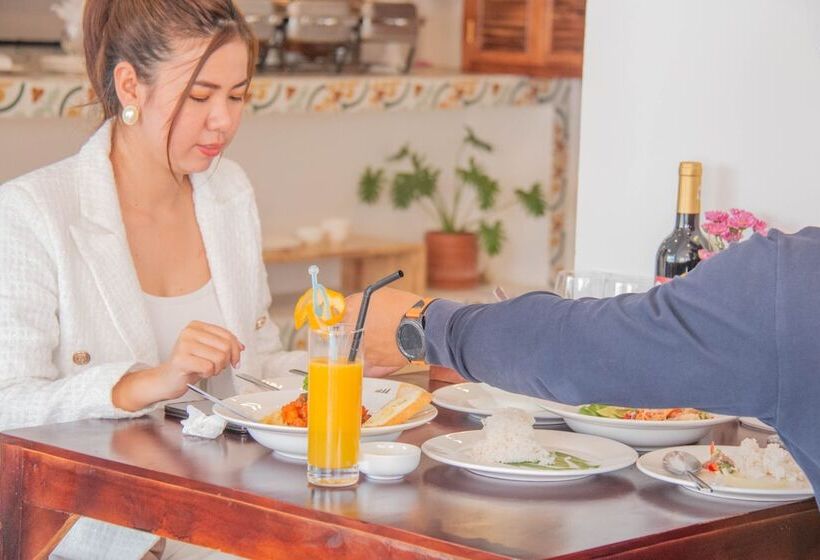 בית מלון כפרי White Corner