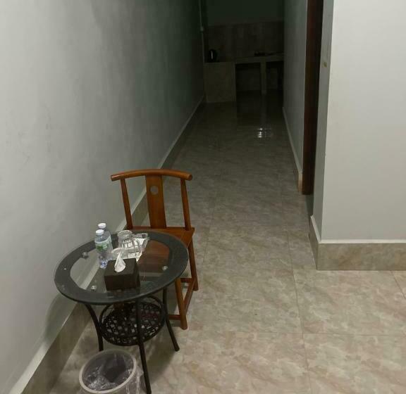 بنسيون 四季酒店