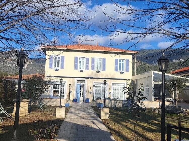 بنسيون Akwaba Chez Ouli