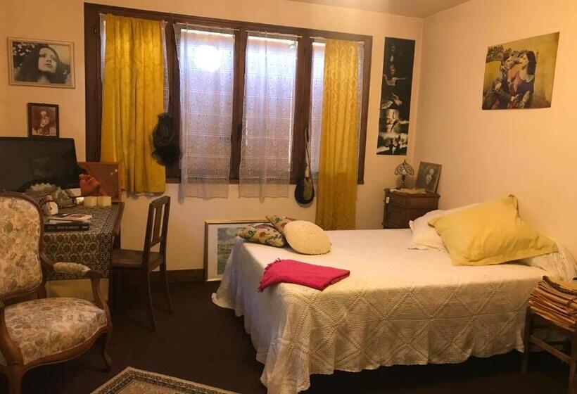 Пансион Au Pain Des Anges