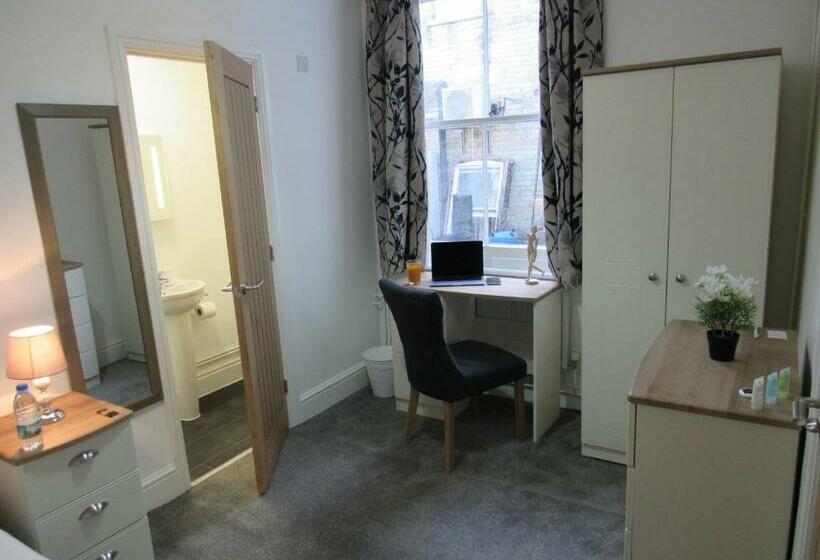 ペンション Cambridge Central Suites   Tas Accommodations