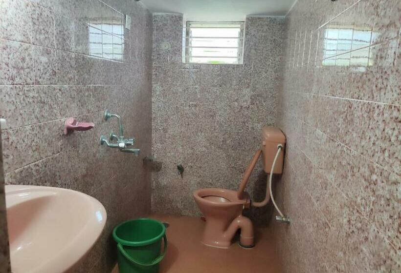 펜션 Camrose Guest House