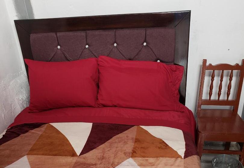 ペンション El Hijo Del Sol