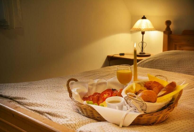 פנסיון Gästezimmer Emmis Erbe