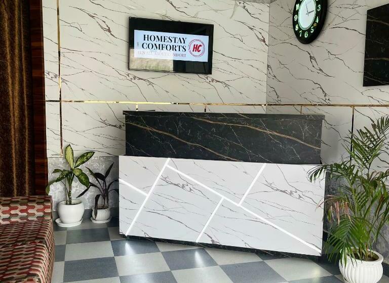 펜션 Homestay Comforts 500m From Amritsar Airport