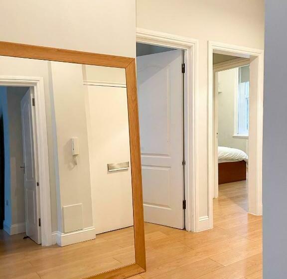 膳宿费 Leicester Square Room