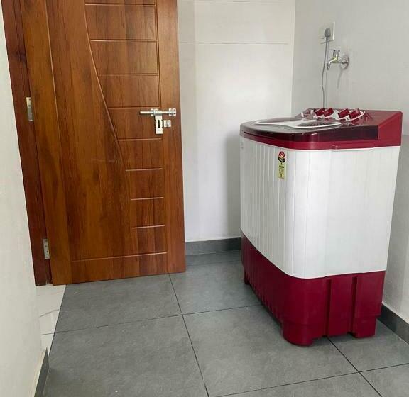 펜션 Live Deluxe Apartment