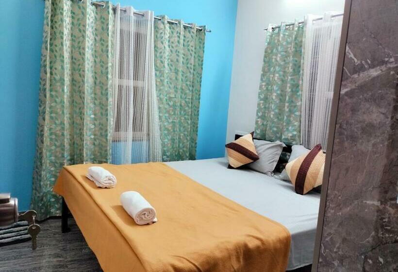 פנסיון Vivi Stays