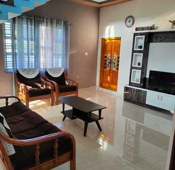 פנסיון Vivi Stays