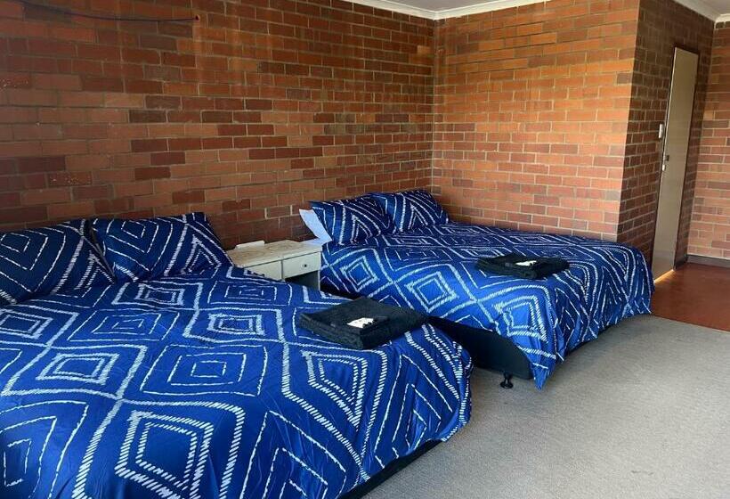 Pingelly Retreat Motel