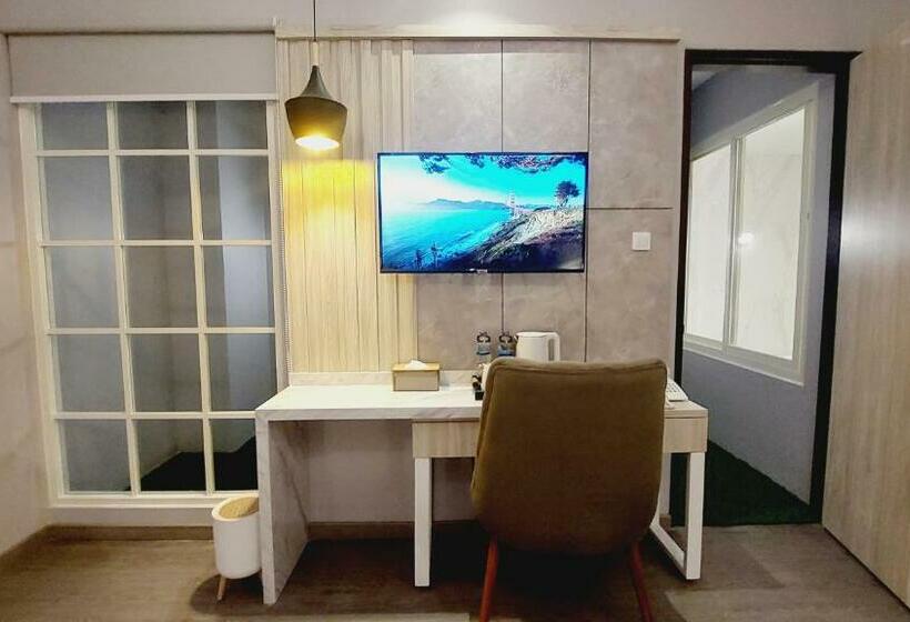 Sip Azana Hotel Jayapura