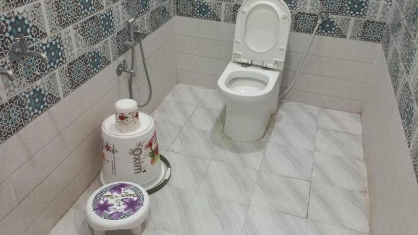 Staymaker Hotel Raj Banquet