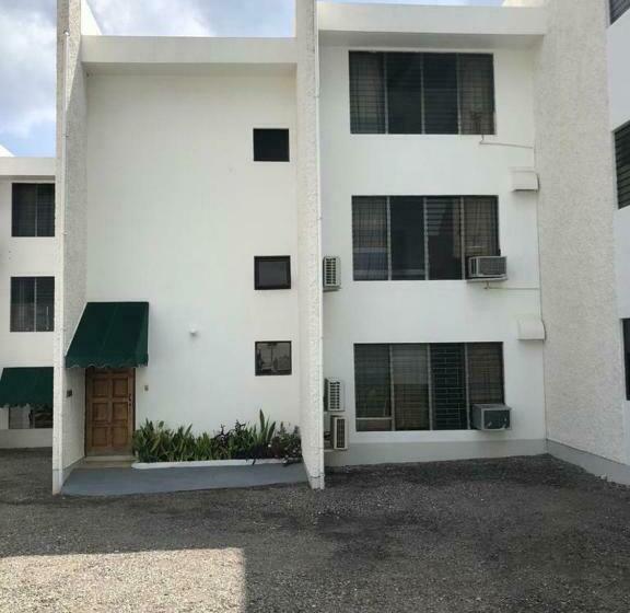 Tower Cloisters Apartments