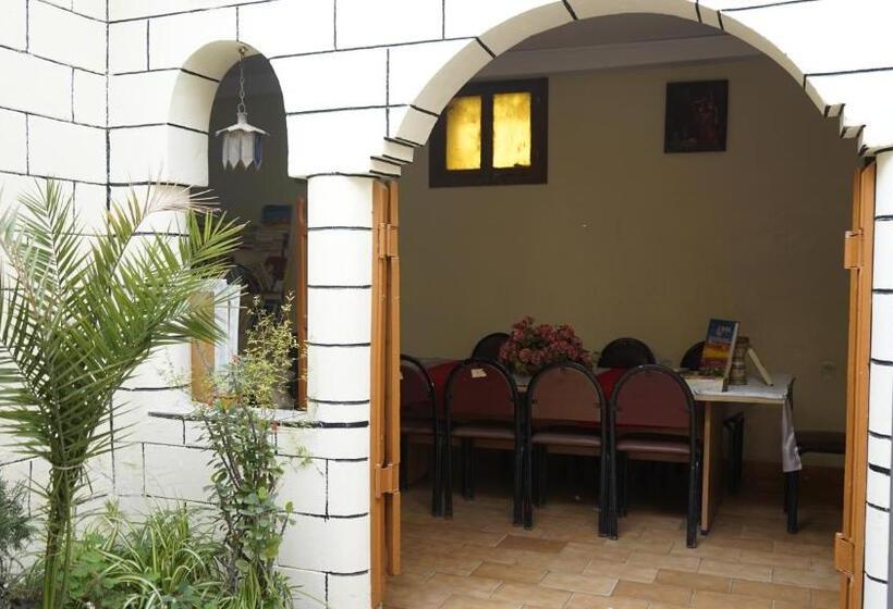 هاستل Auberges Des Jeunes Casablanca