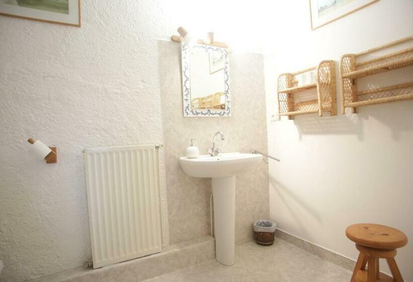 مبيت وإفطار Chez Caroline Chambres D Hôtes