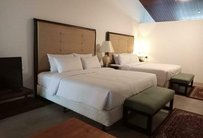 리조트 Bellevue Beach Nilaveli