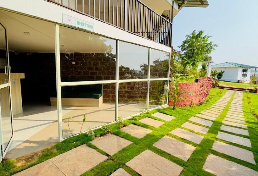 Xenious Cashew Leaf Eco Resort, Goa