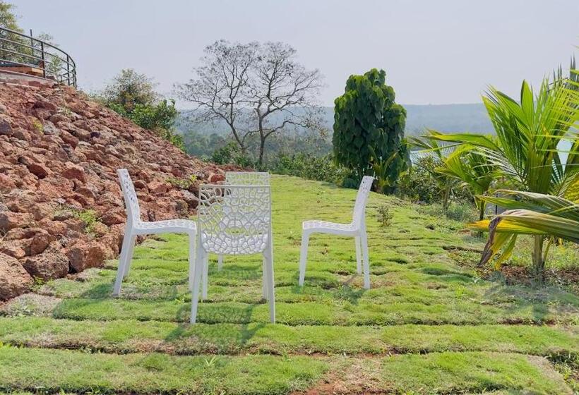 Xenious Cashew Leaf Eco Resort, Goa