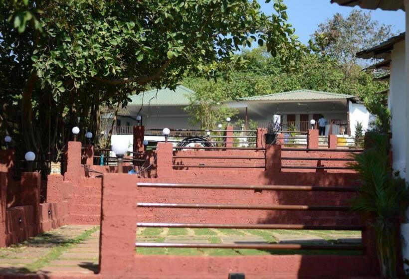 Xenious Cashew Leaf Eco Resort, Goa