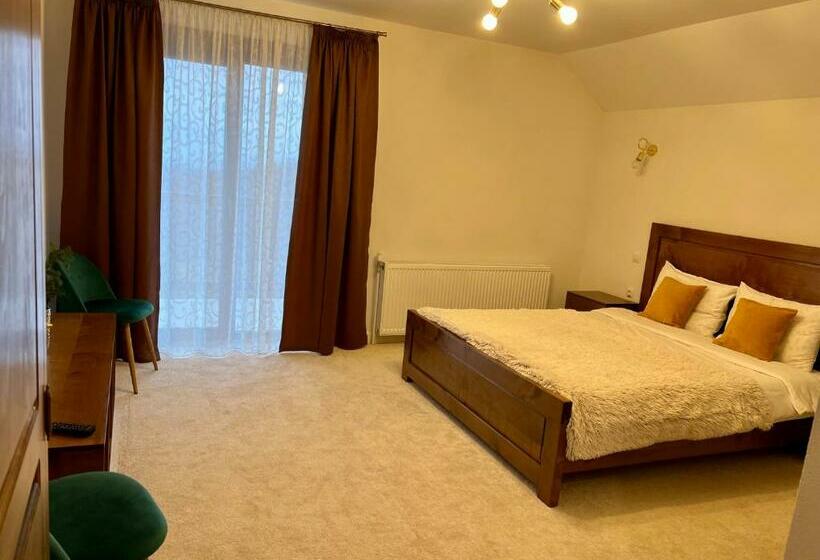 Отель Agropensiunea Floare De Tei