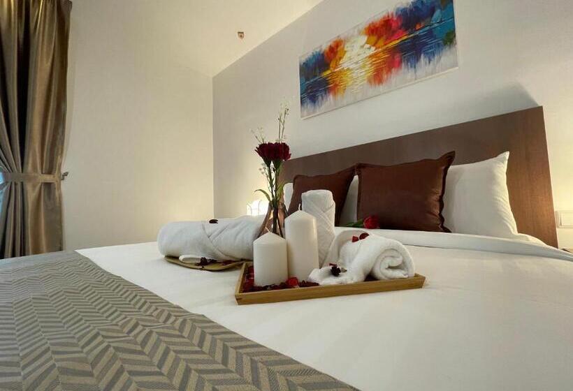 فندق Dsh