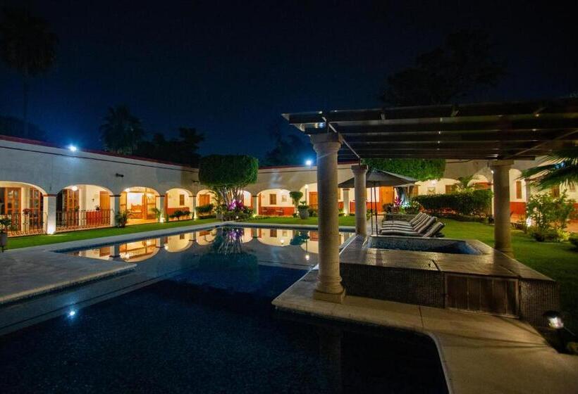 فندق Ex Hacienda Santa Cecilia