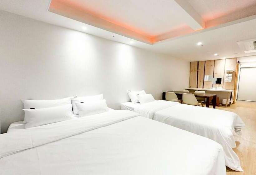 فندق Sokcho Gallery In Stay