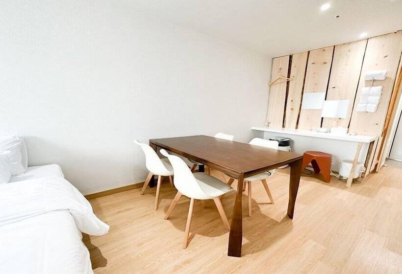 فندق Sokcho Gallery In Stay