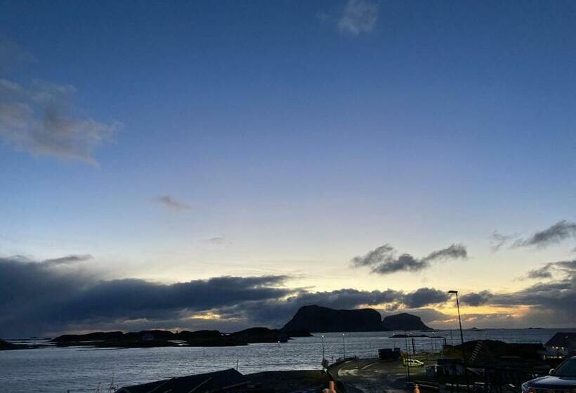 فندق Havly Røst Fiskarheim