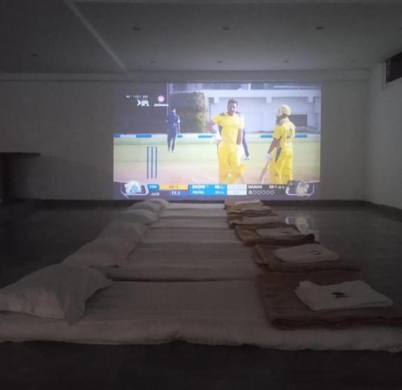 فندق Holiday Pride