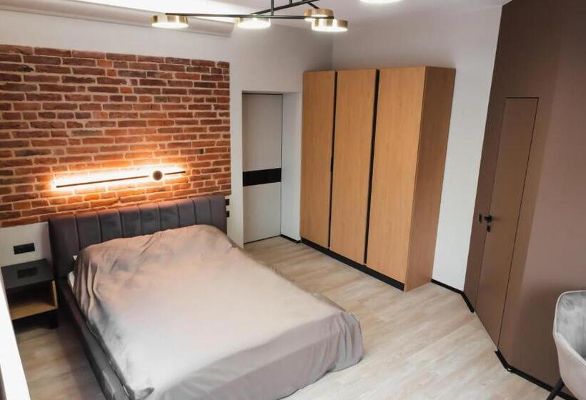 هتل Miracle Place