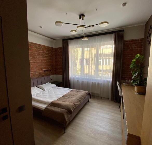 هتل Miracle Place