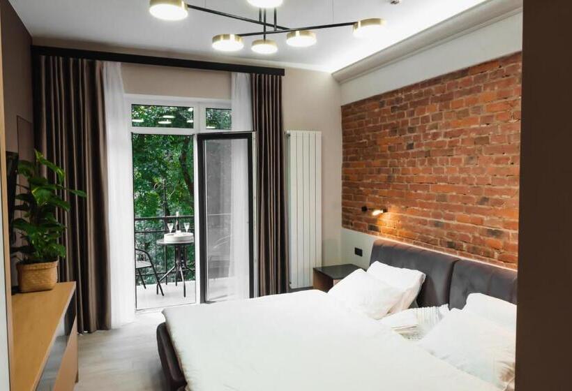 هتل Miracle Place