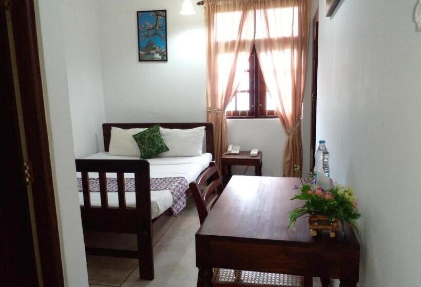 فندق Muduna Walawwa Resort