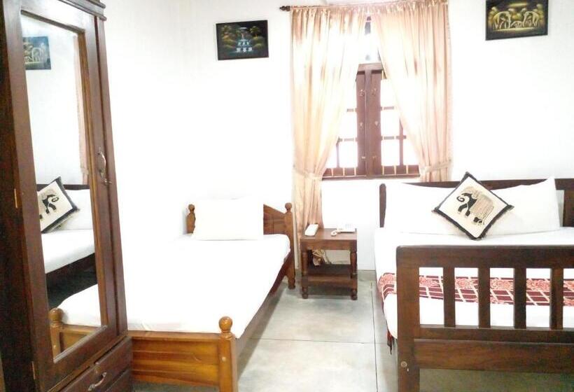 فندق Muduna Walawwa Resort