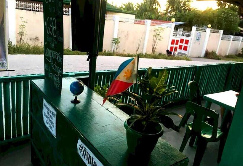 酒店 Oyo 928 Jjs Place