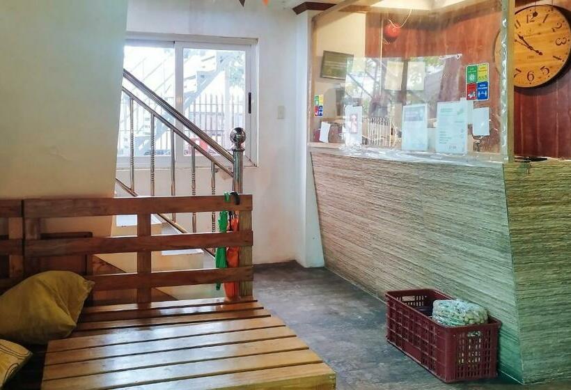 Szálloda Reddoorz @ Near Caticlan Port