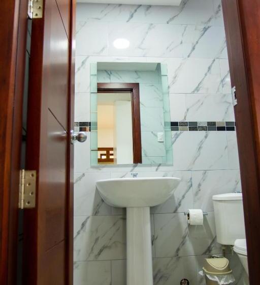 هتل Seahorse Ayangue