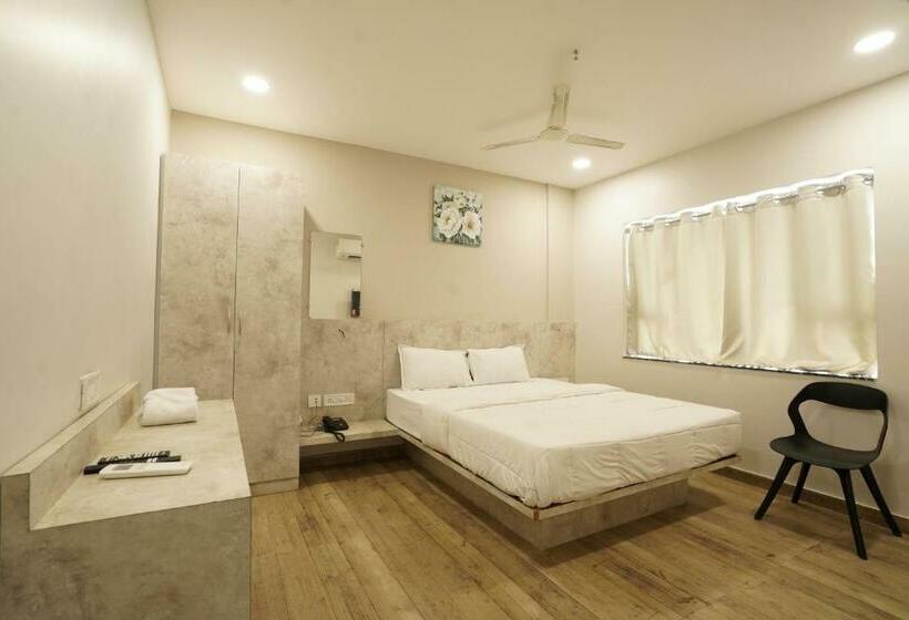 Отель Trp Bliss