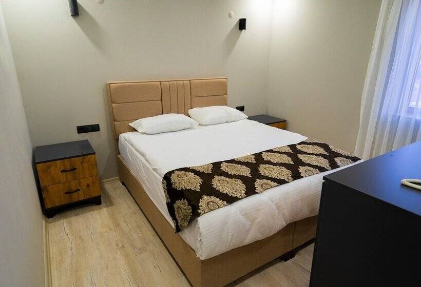 בית מלון כפרי Whitestone