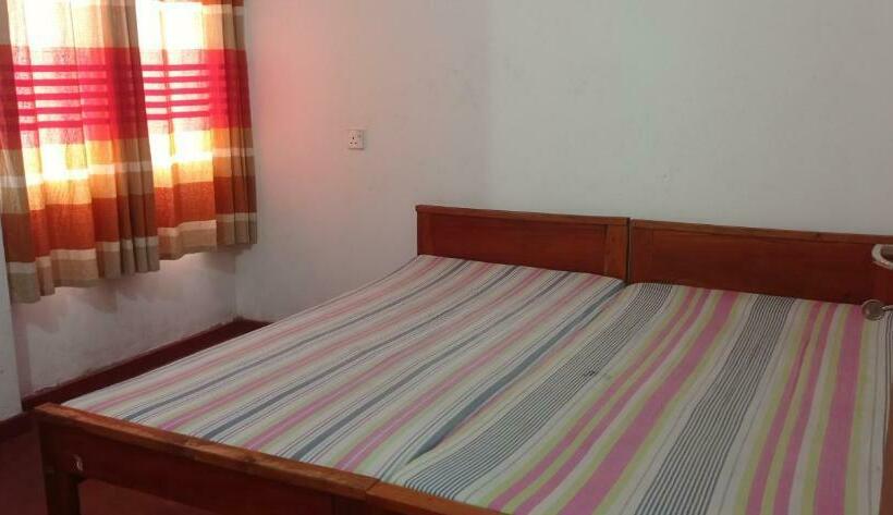 ペンション Chanaka Inn New Guest House