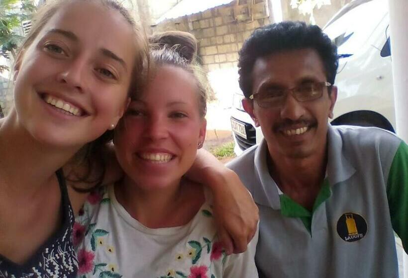 بنسيون Chanaka Inn New Guest House