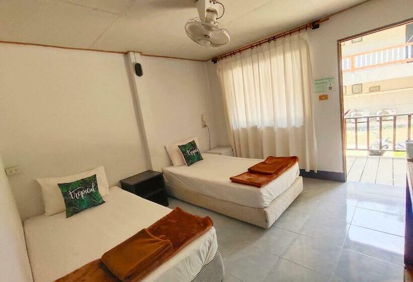 Пансион Khlong Khong Simple House