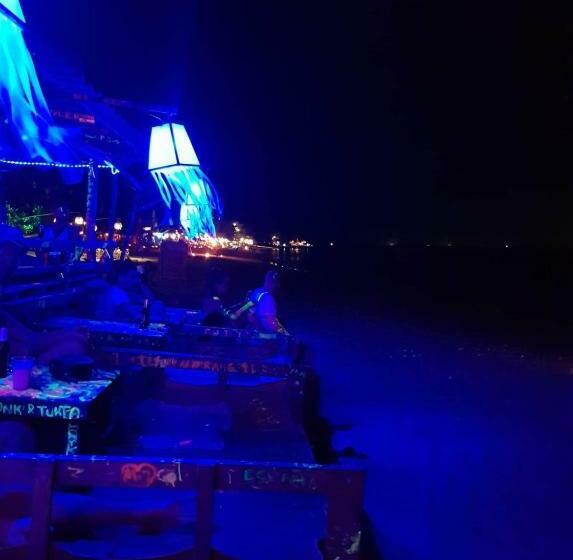 Пансион Khlong Khong Simple House