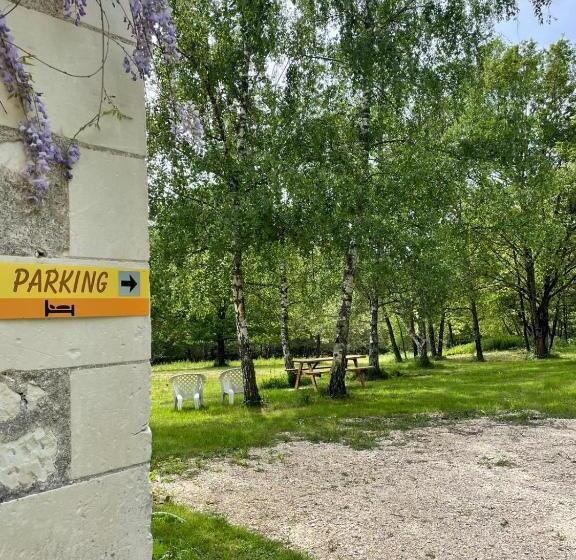 بنسيون Le Relais, La Dormance, Le Bois Dormant