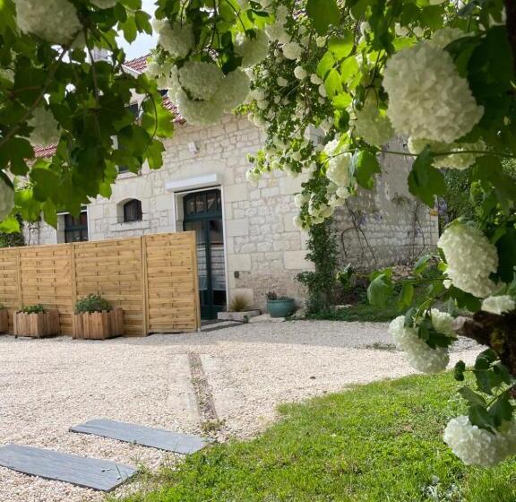 פנסיון Le Relais, La Dormance, Le Bois Dormant