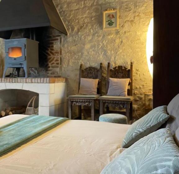 פנסיון Le Relais, La Dormance, Le Bois Dormant