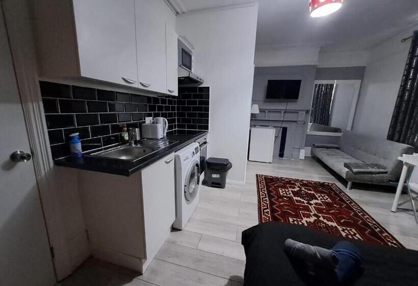 ペンション Private Studio On Finchley Road