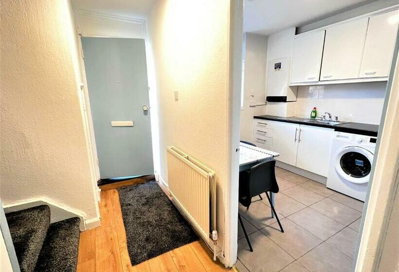 פנסיון Stepney Green 17 Double Bedrooms